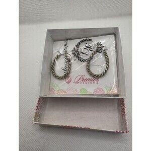 Premier Designs Jewelry Goldtone SIMPLE TWIST Earrings New